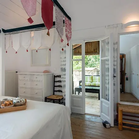 Sarakinatika House Villa