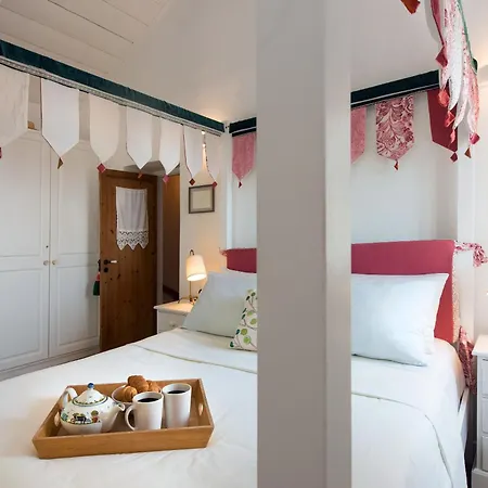 Vila Sarakinatika House *